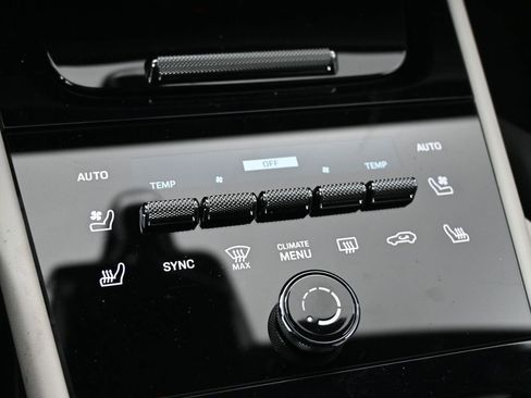 New 2025 Porsche Cayenne S AWD/4WD image 15
