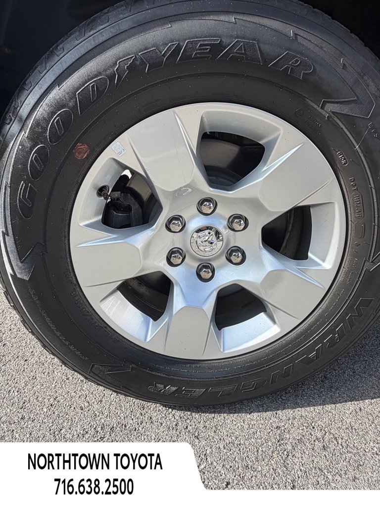 Used 2025 RAM 1500 Big Horn AWD/4WD image 10