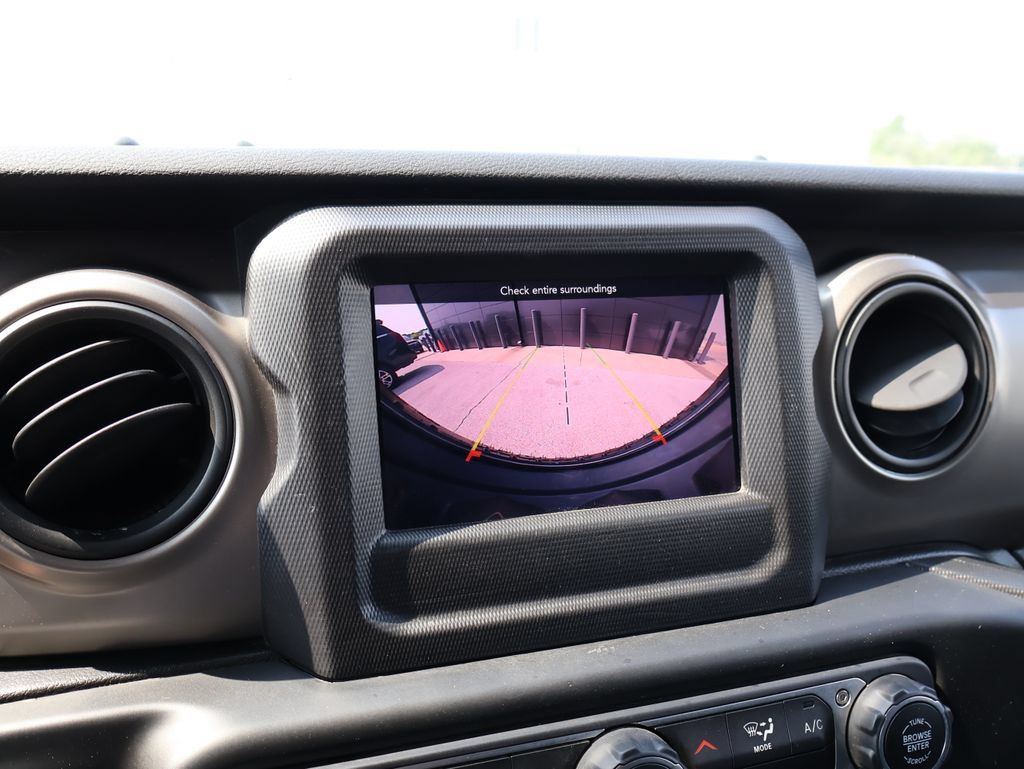 Used 2020 Jeep Wrangler Unlimited Sport AWD/4WD image 31