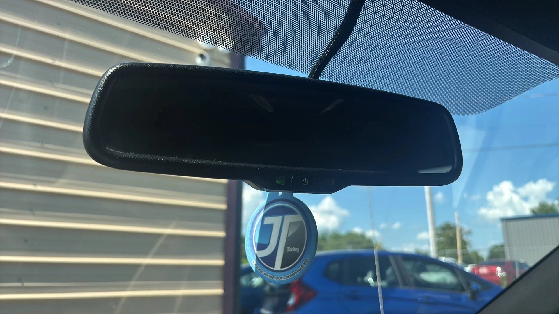 Used 2017 Dodge Grand Caravan SXT FWD image 29