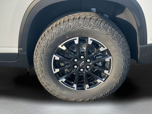 New 2026 Chevrolet Traverse Z71 w/ Enhanced Driving Package image 18