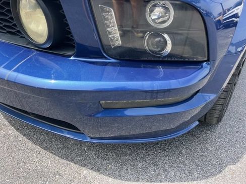 Used 2009 Ford Mustang GT RWD image 16