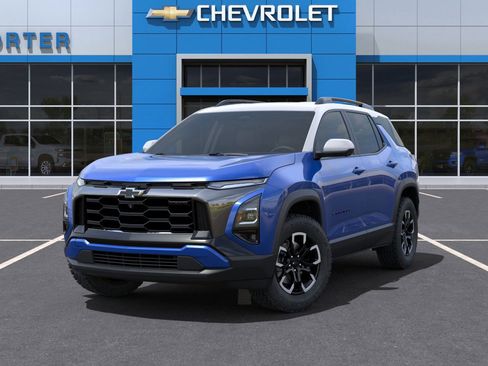 New 2025 Chevrolet Equinox ACTIV w/ Safety and Technology Package image 30