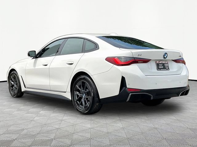 Used 2023 BMW i4 eDrive40 w/ Premium Package RWD image 7