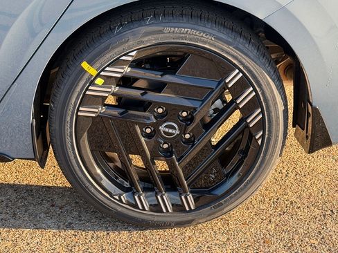 New 2026 Nissan Sentra SR image 24