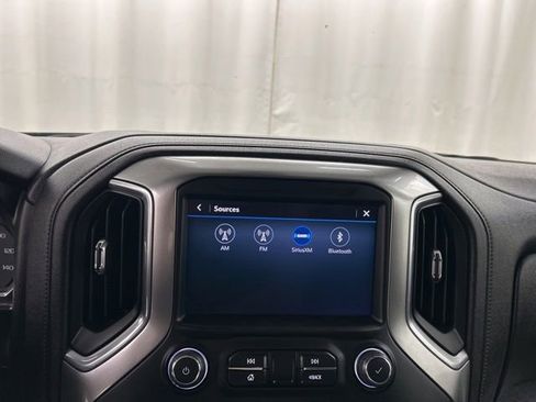 Used 2022 Chevrolet Silverado 1500 RST AWD/4WD image 14