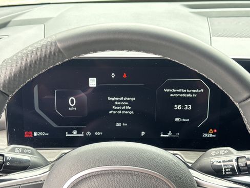 Certified 2025 Kia Sorento SX image 27