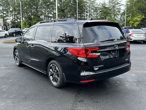 Used 2023 Honda Odyssey Elite image 12