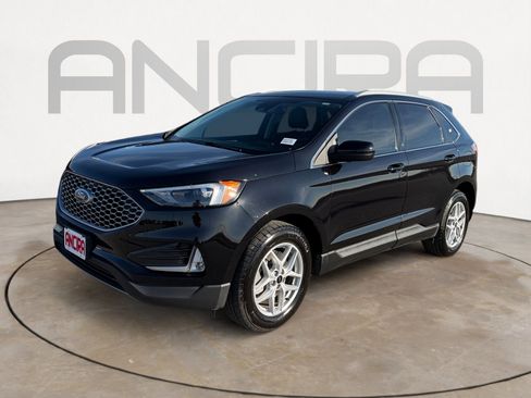 Used 2024 Ford Edge SEL w/ Convenience Package image 6