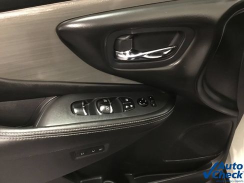 Used 2017 Nissan Murano SL AWD/4WD image 22