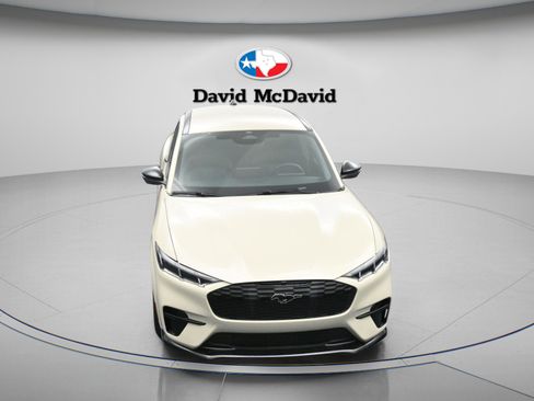 Used 2025 Ford Mustang Mach-E GT image 22