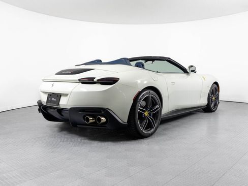 Certified 2024 Ferrari Roma Spider RWD image 15