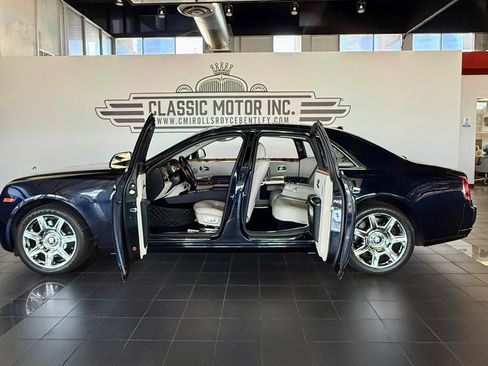 Used 2012 Rolls-Royce Ghost RWD image 10