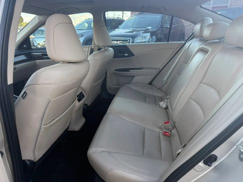 Used 2017 Honda Accord EX-L image 13