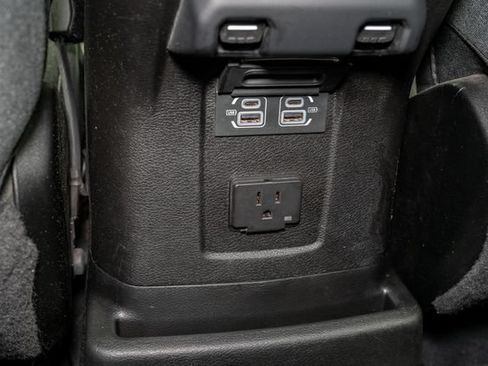 Used 2024 Jeep Wrangler Unlimited Sahara AWD/4WD image 25