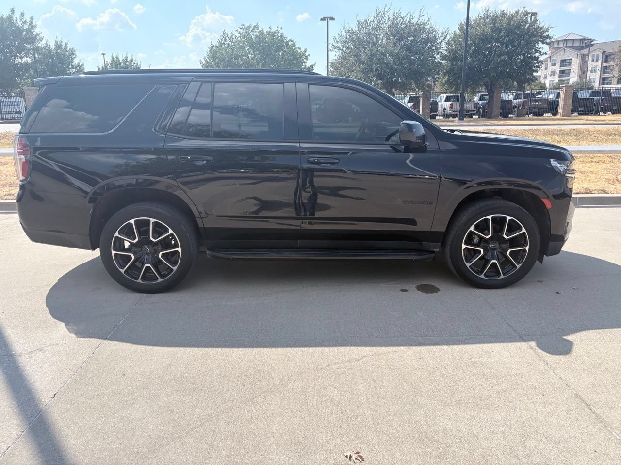 Used 2021 Chevrolet Tahoe RST w/ Rear Media and Nav Package AWD/4WD image 3