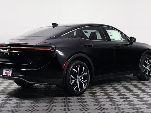 New 2026 Toyota Crown XLE image 2