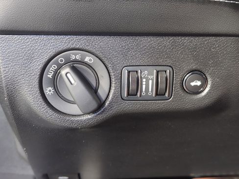 Used 2023 Dodge Challenger SRT Hellcat Redeye w/ Quick Order Package 27M image 14