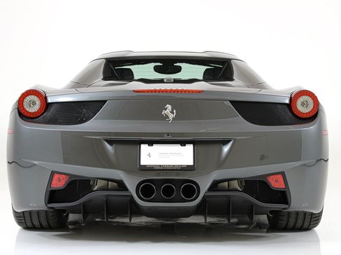 Certified 2013 Ferrari 458 Spider RWD image 11