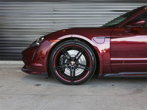 Certified 2022 Porsche Taycan Turbo image 13