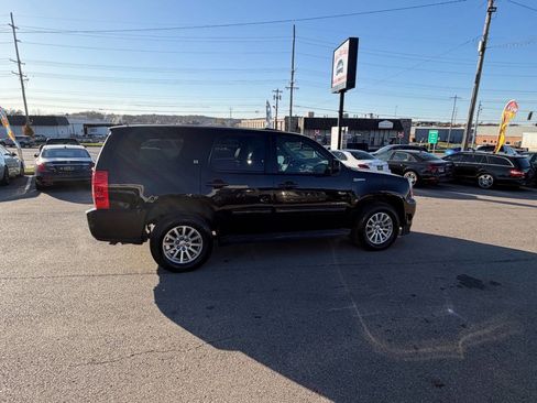 Used 2012 GMC Yukon 4WD Hybrid image 5