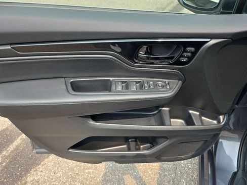 Used 2024 Honda Odyssey Elite image 13