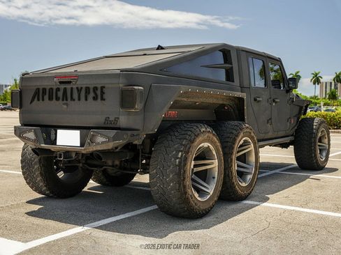 Used 2021 Jeep Gladiator Sport AWD/4WD image 8