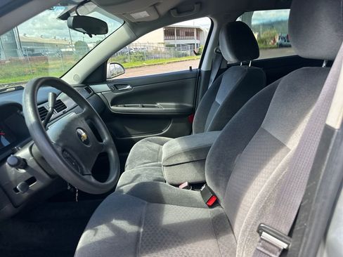 Used 2011 Chevrolet Impala Police image 13