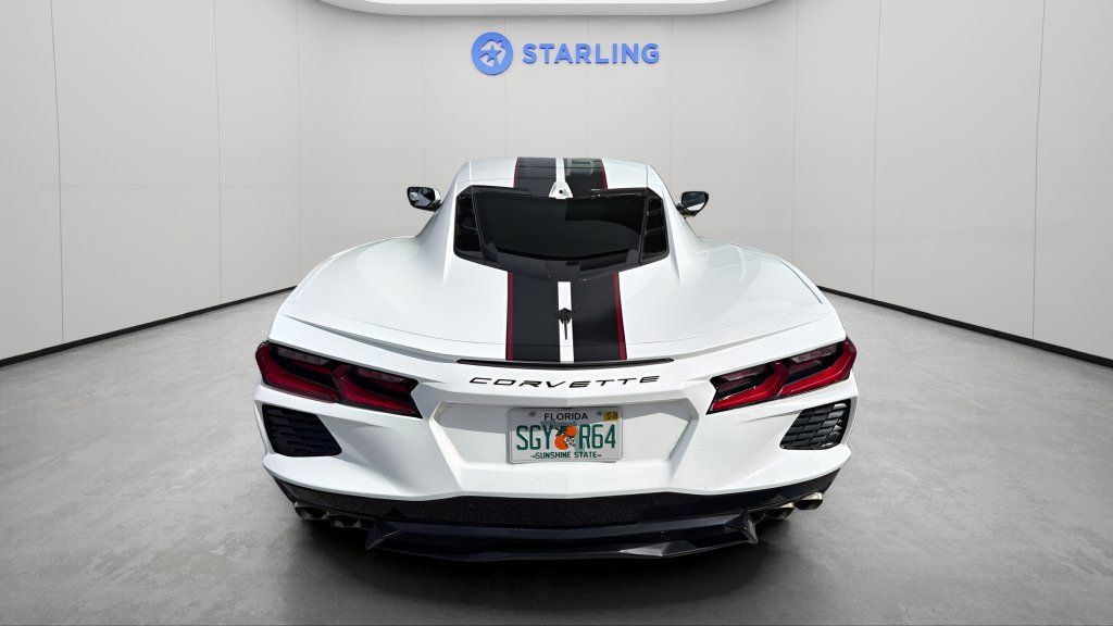 Used 2025 Chevrolet Corvette Stingray Coupe w/ 1LT RWD image 4