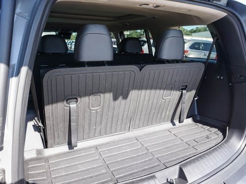 Used 2025 Hyundai Santa Fe Limited image 19