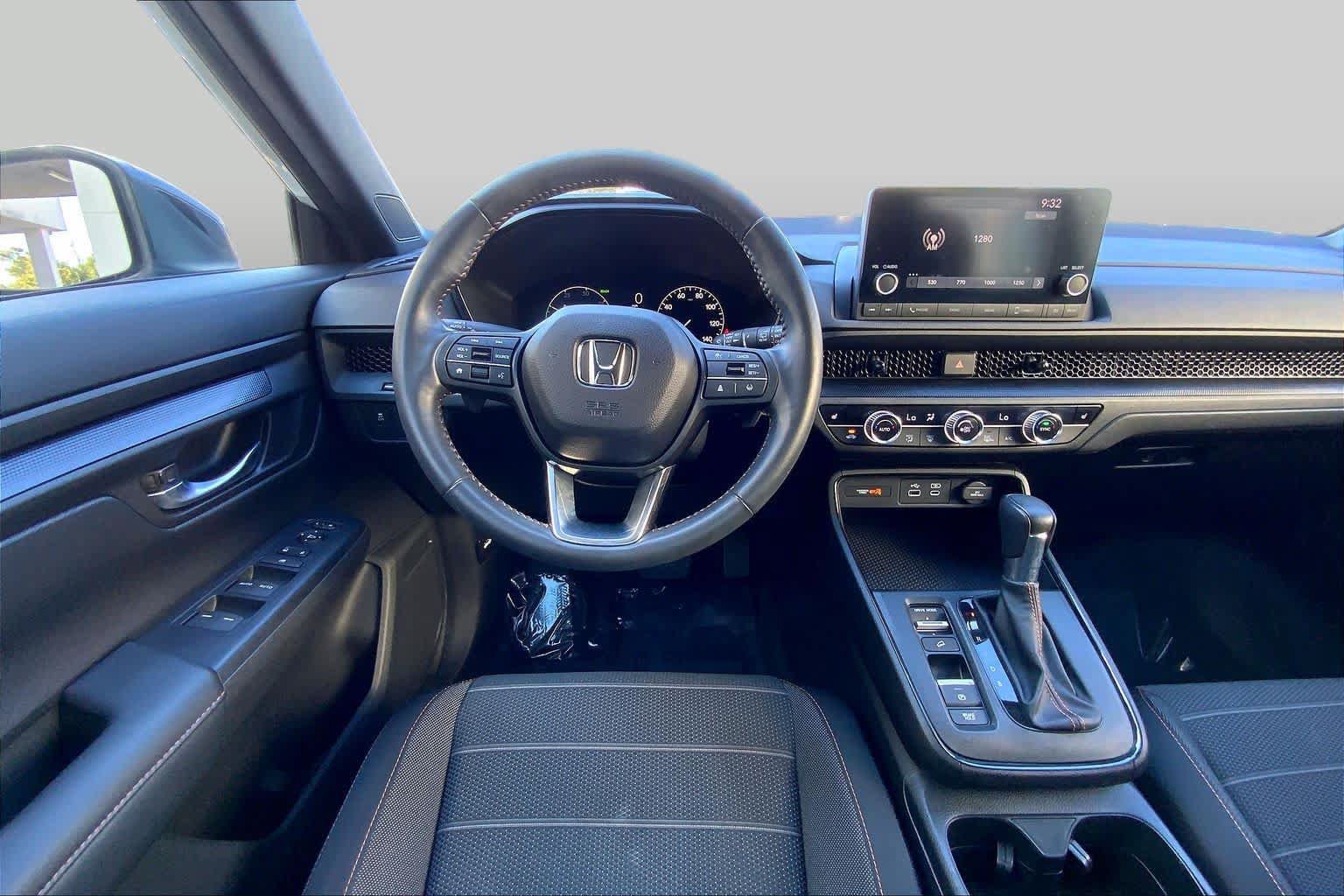 Used 2023 Honda CR-V Sport image 6