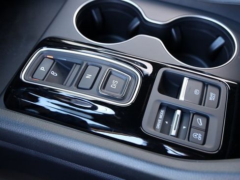 New 2026 Honda Pilot Sport image 25