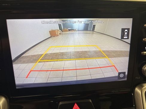 Used 2021 Kia Sorento EX w/ Panoramic Sunroof Package AWD/4WD image 11