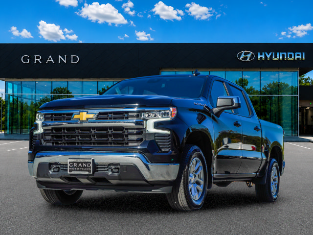 Used 2024 Chevrolet Silverado 1500 LT AWD/4WD image 1