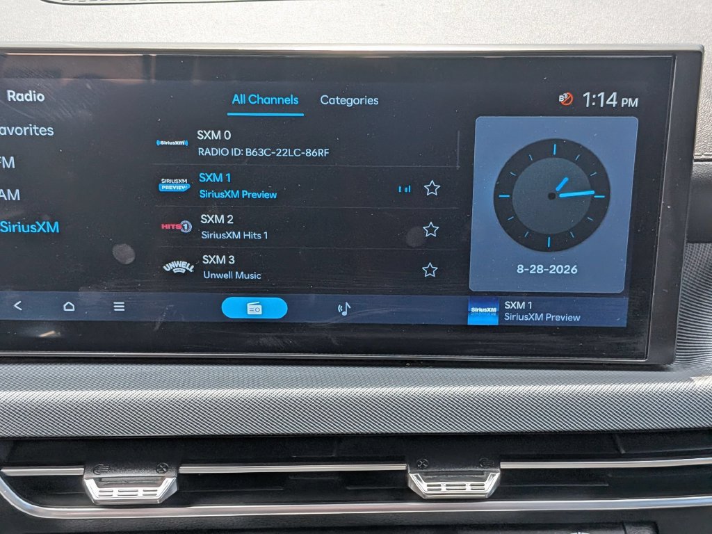 Used 2025 Hyundai Sonata SEL FWD image 23