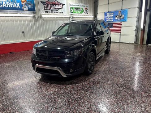 Used 2019 Dodge Journey Crossroad w/ Navigation Group image 17