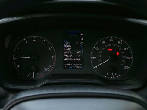 Used 2025 Toyota Corolla LE FWD image 8