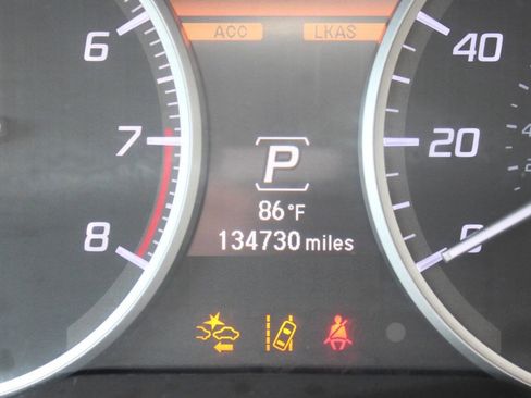 Used 2016 Acura ILX FWD image 5