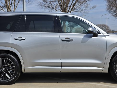 Certified 2024 Lexus TX 350 FWD w/ Technology Package image 8