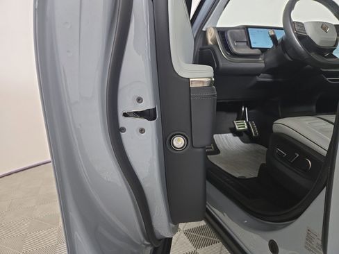 Used 2023 Rivian R1T Adventure image 30