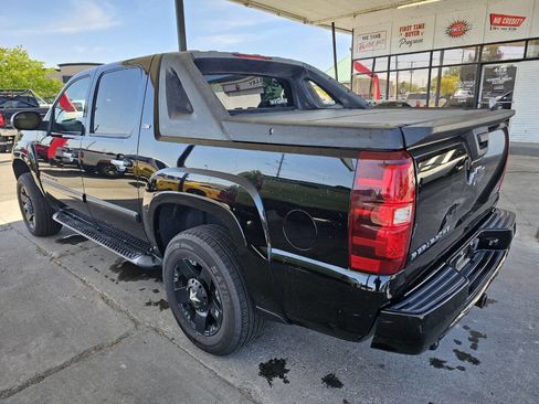 Used 2007 Chevrolet Avalanche LT w/ LT Preferred Equipment Group AWD/4WD image 4