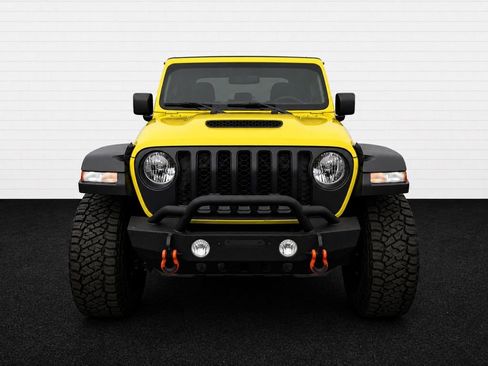 Used 2023 Jeep Gladiator Mojave AWD/4WD image 2