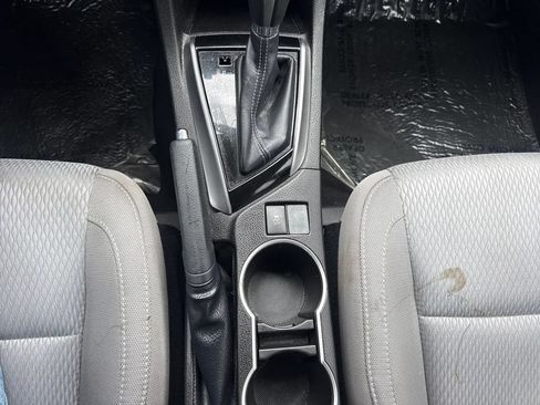 Used 2016 Toyota Corolla LE FWD image 23