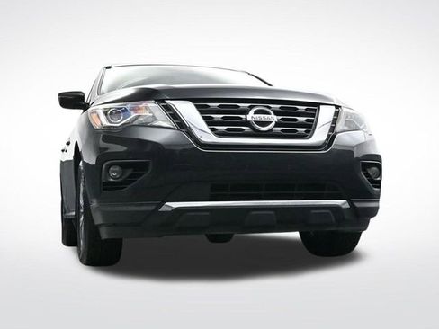 Used 2020 Nissan Pathfinder SV image 36