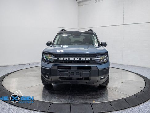 Used 2025 Ford Bronco Sport Outer Banks w/ Outer Banks Tech Package+ image 2