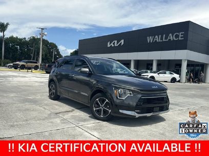 Certified 2025 Kia Niro