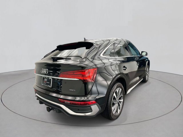 Certified 2023 Audi Q5 2.0T Premium w/ Convenience Package AWD/4WD image 4