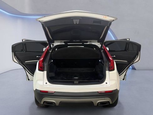 Used 2019 Cadillac XT4 Premium Luxury AWD/4WD image 13