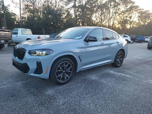 Used 2022 BMW X4 M40i w/ Premium Package image 4