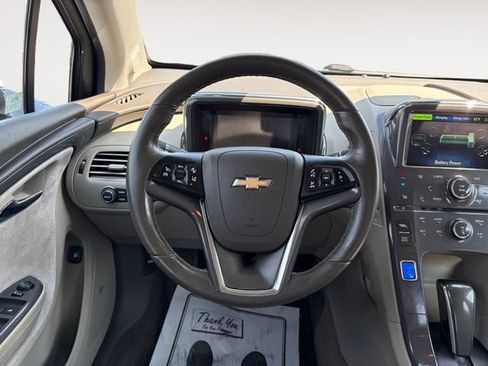 Used 2014 Chevrolet Volt Premium w/ Premium Trim Package FWD image 12